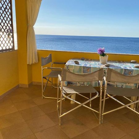 La Casa Gialla Cala Gonone Exteriér fotografie