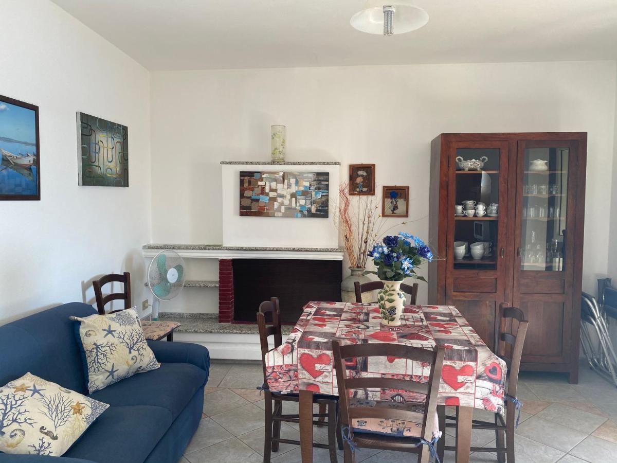 La Casa Gialla Cala Gonone Exteriér fotografie