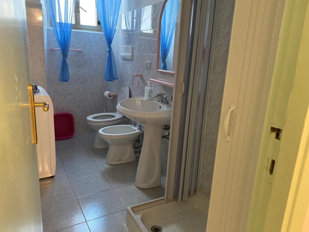 La Casa Gialla Cala Gonone Exteriér fotografie